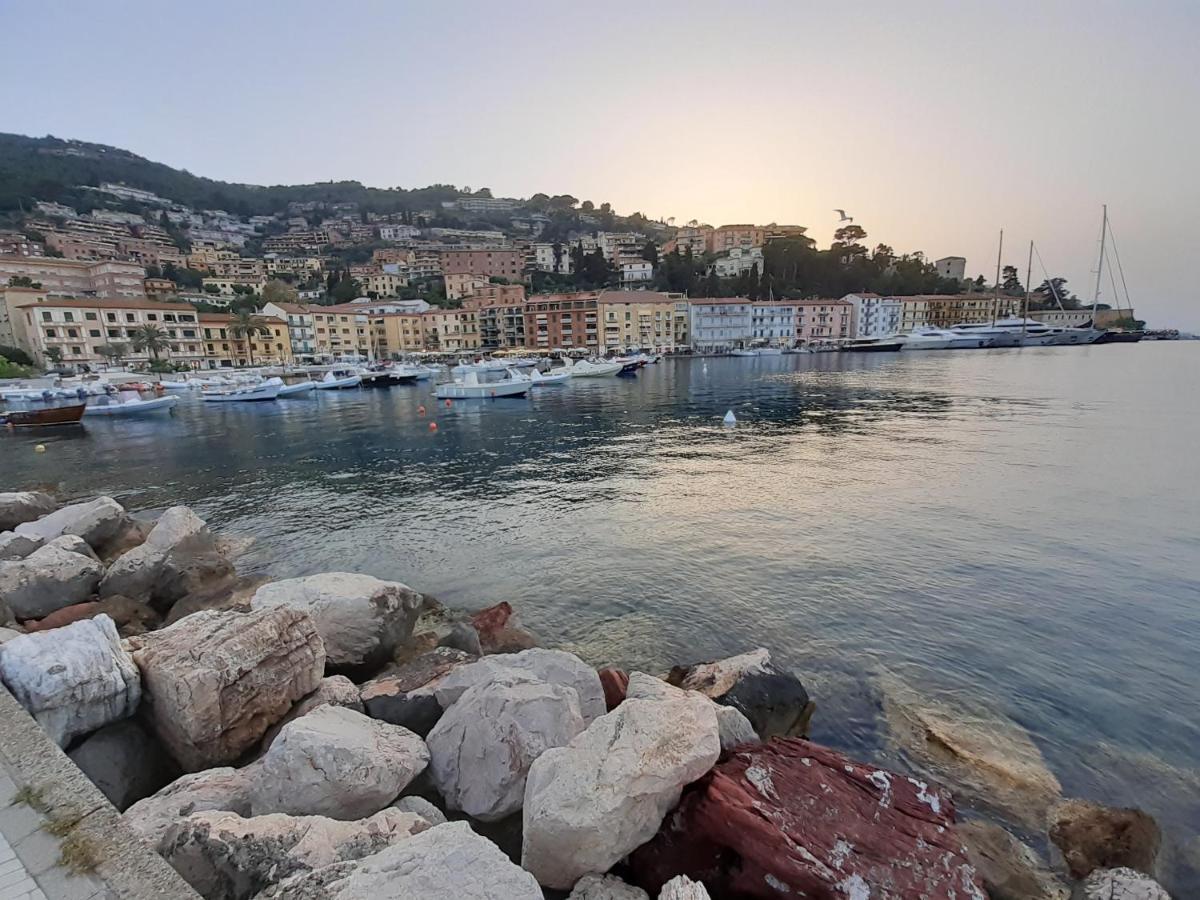 Pilarella Gallery Trilocale Vistamare Porto Santo Stefano  Eksteriør bilde